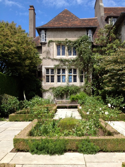 Les Bois Des Moutiers